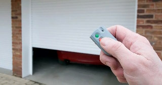 Купить автоматику для рулонных ворот Рославль, цена от 2715 руб.