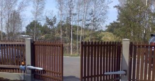 Купить распашные ворота из штакетника Рославль, цена от 2715 руб.